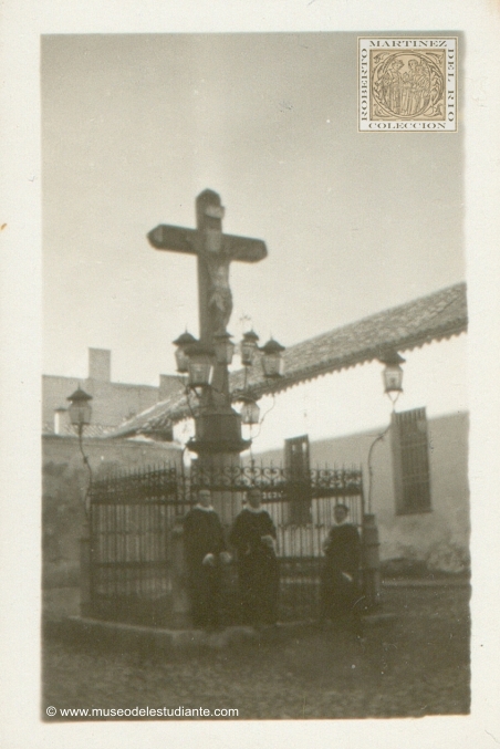 The Estudiantina of the Faculty of Medicine at Cadiz. Christ of the Lanterns of Cordova