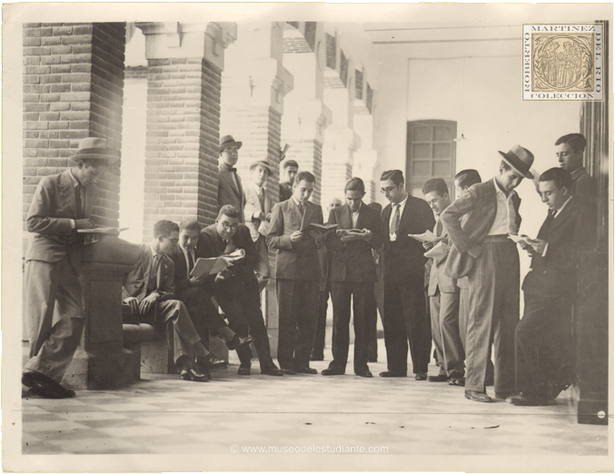 This "last review", moments before entering the classroom, in which the student is convinced about the success of the examination